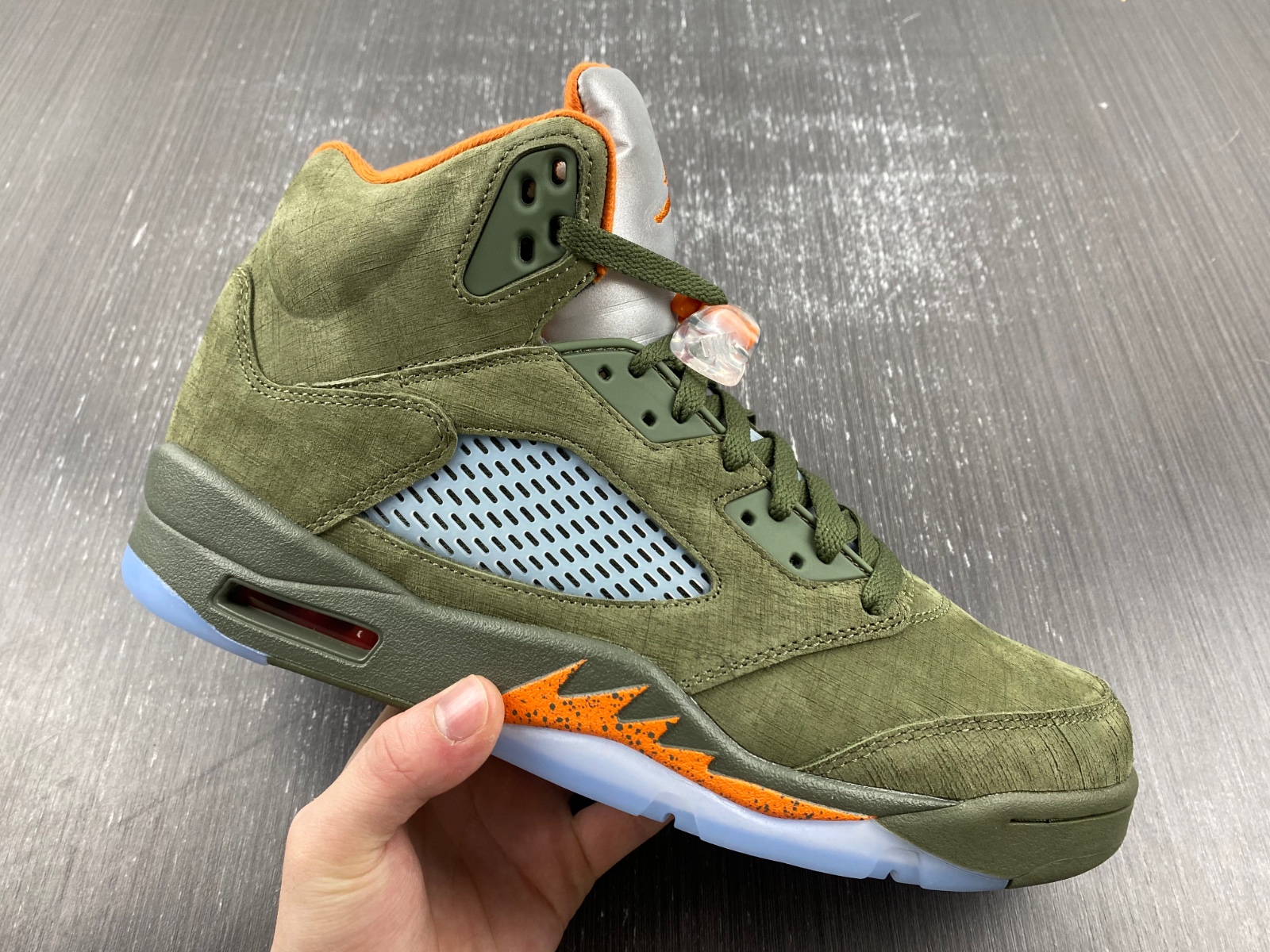 Air Jordan 5 “Olive“