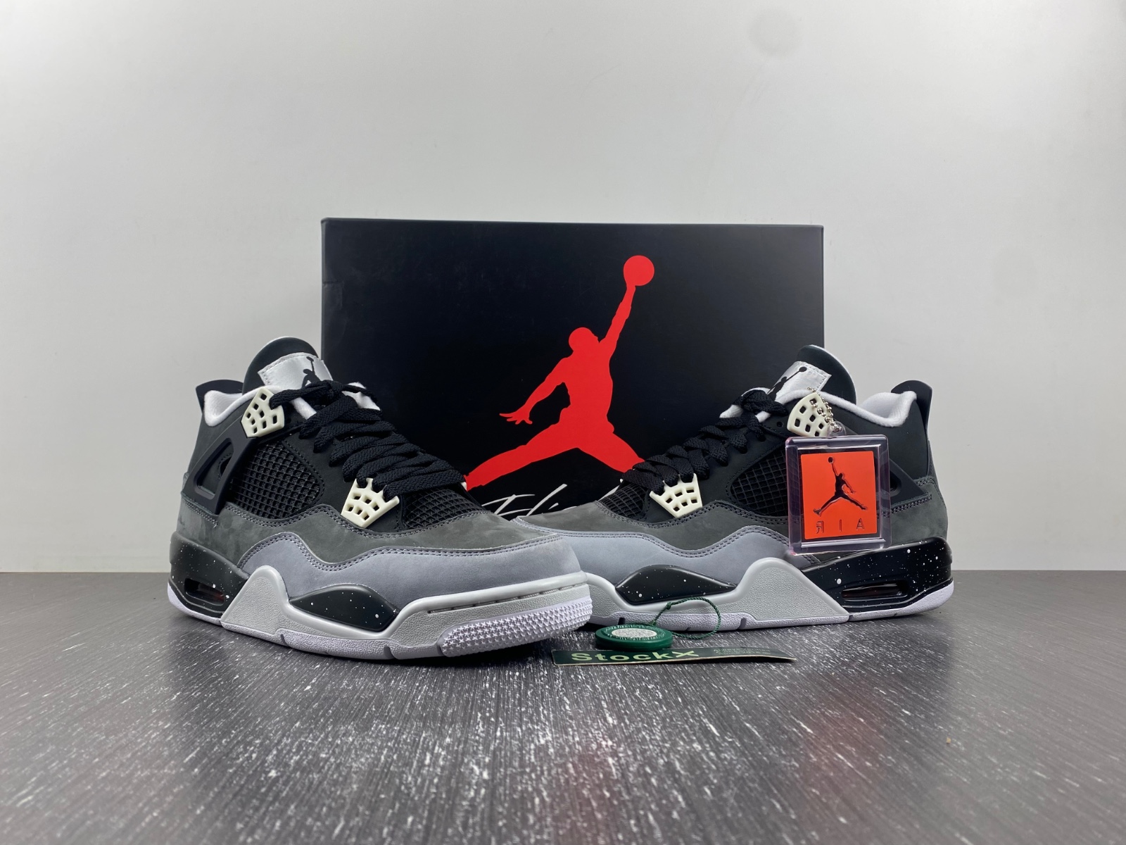 Air Jordan 4 retro Fear 626969-030