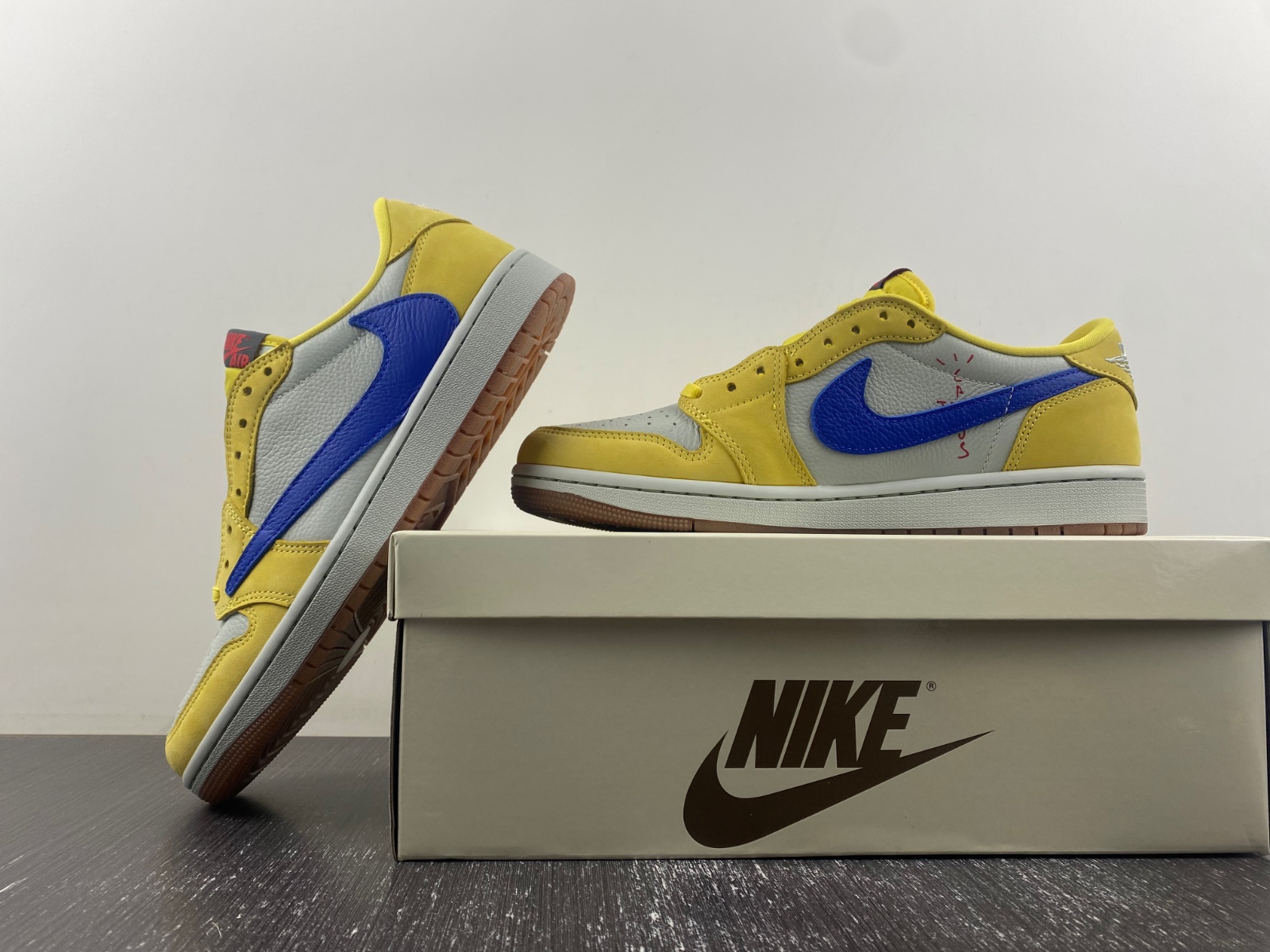 Travis Scott x Air Jordan 1 Low OG “Canary”