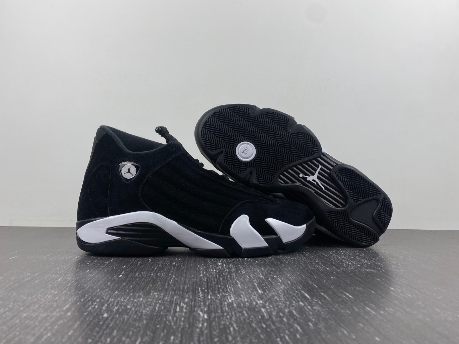 Air Jordan 14 “Black/White/University Red”