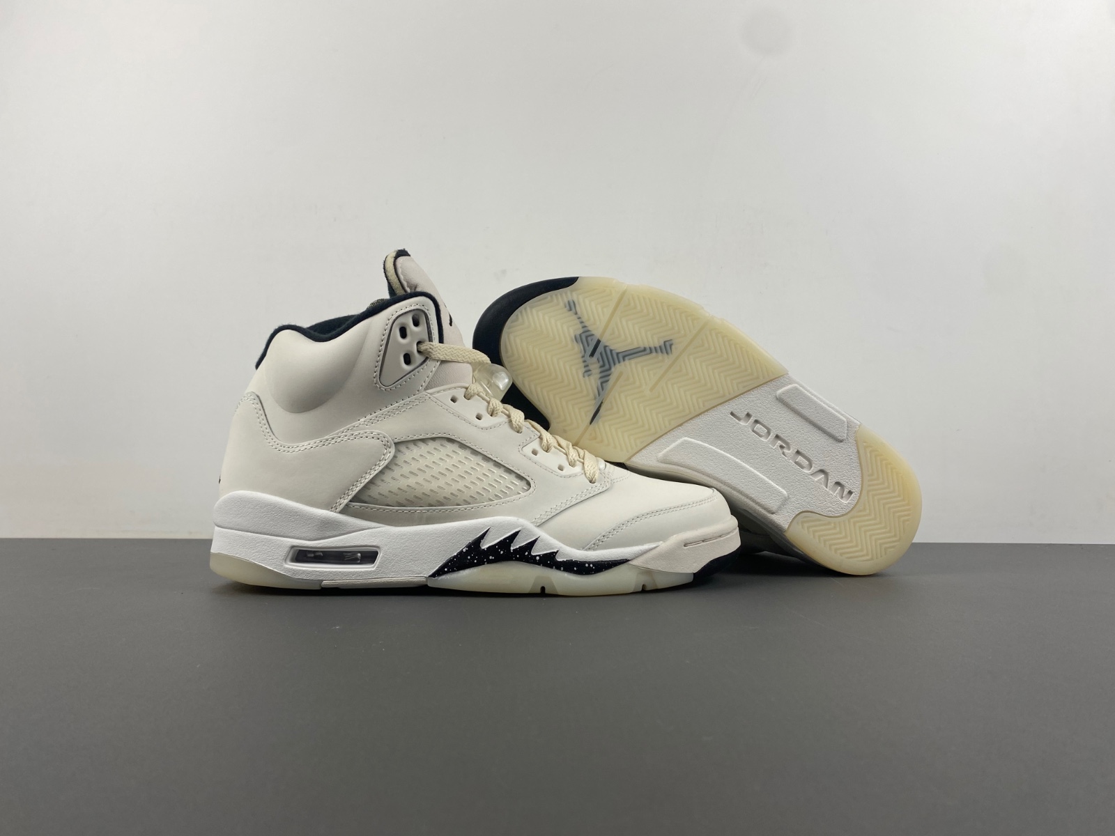 Air Jordan 5 SE "Sail" FN7405-100