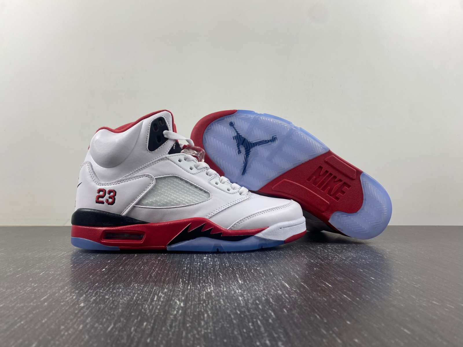 Air Jordan 5 “Fire Red”