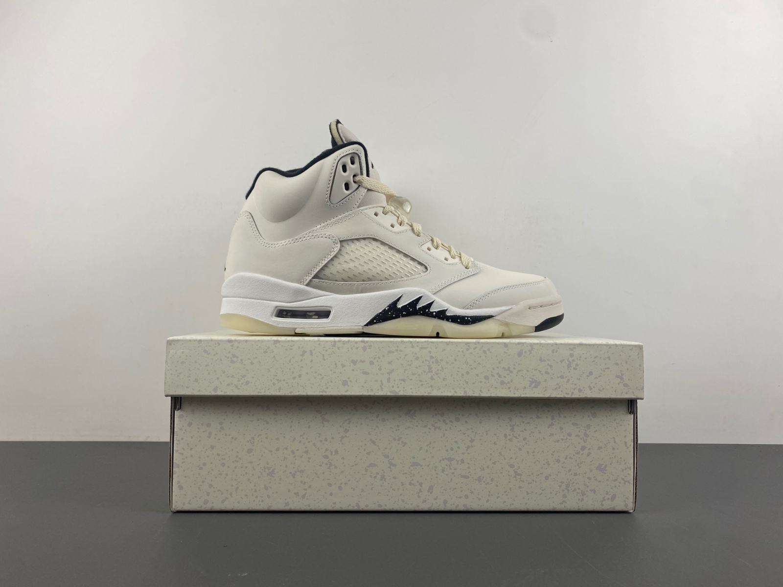 Air Jordan 5 SE "Sail" FN7405-100