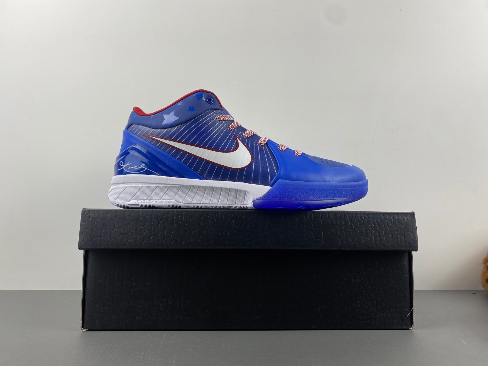 Nike Kobe 4 Protro “Philly” FQ3545-400