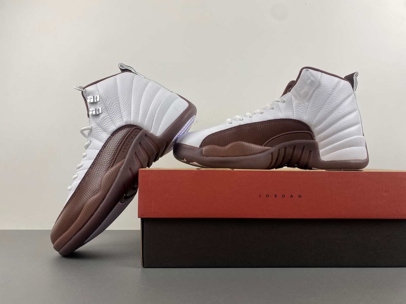 SOLEFLY X AIR JORDAN 12 SP FZ5026-100