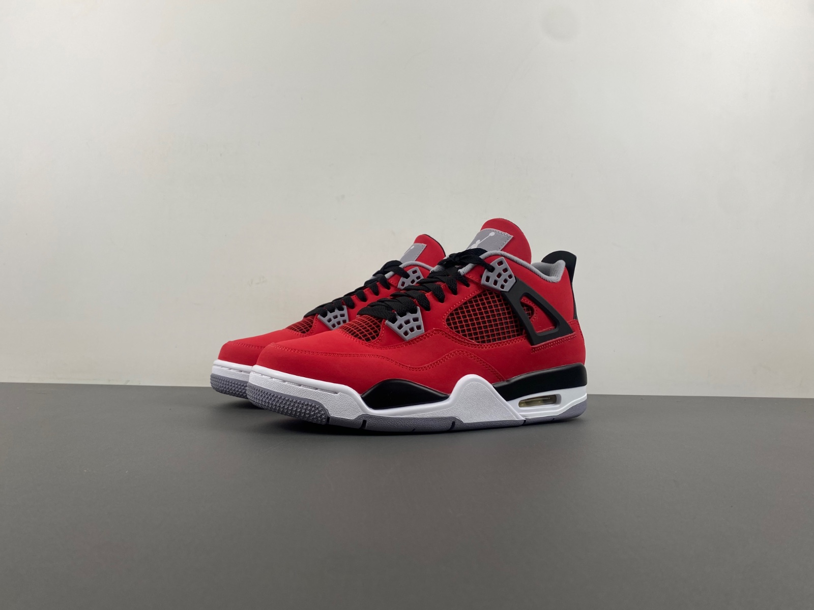 Air Jordan 4 Retro “Toro Bravo” 308497-603