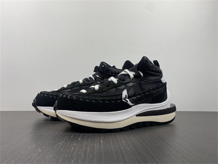 Nike Vaporwaffle sacai Jean Paul Gaultier Black White