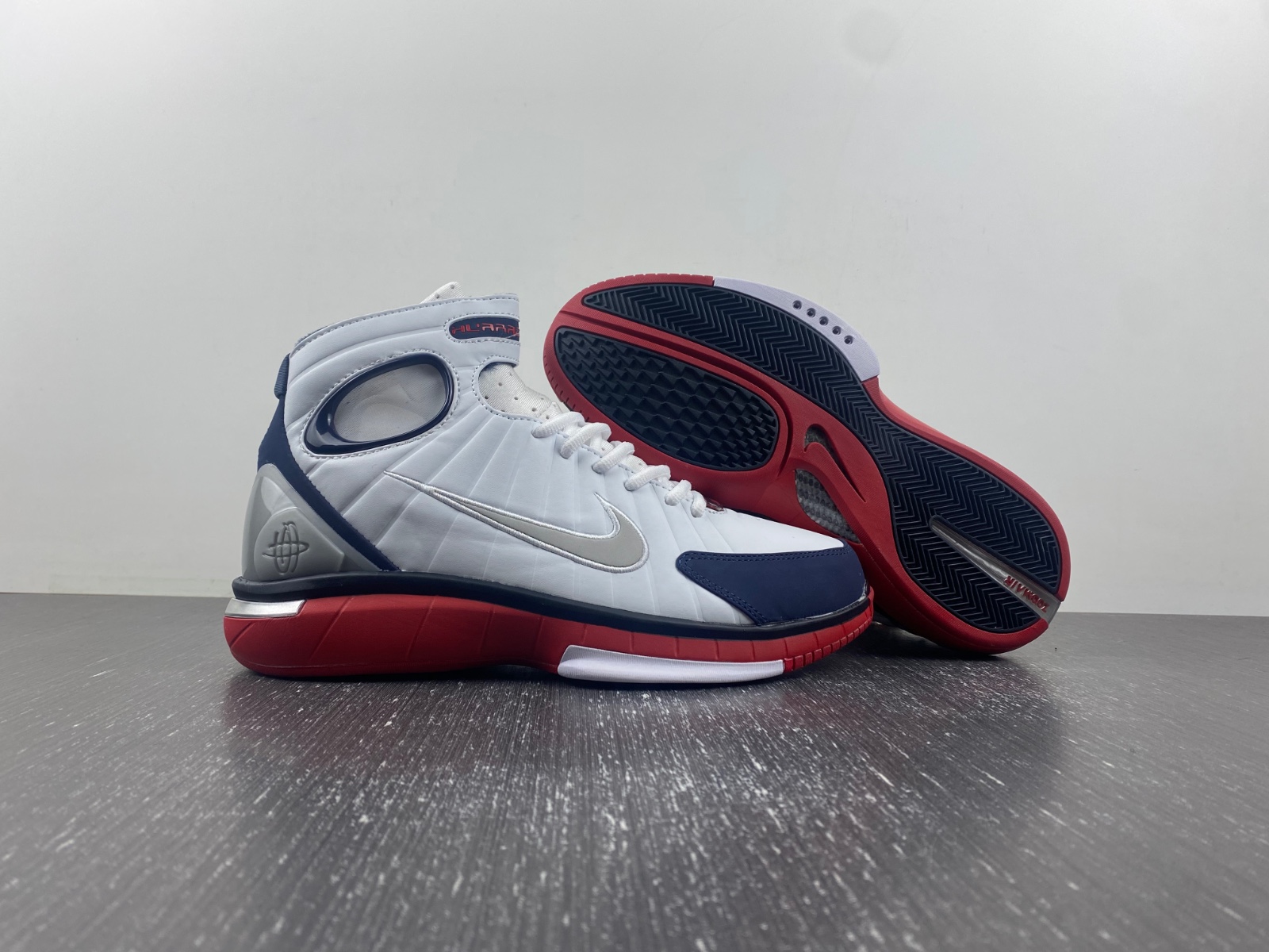 Nike Zoom Huarache 2K4 ‘USA’