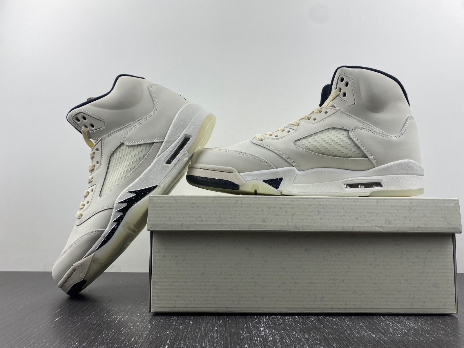 Air Jordan 5 SE “Sail”