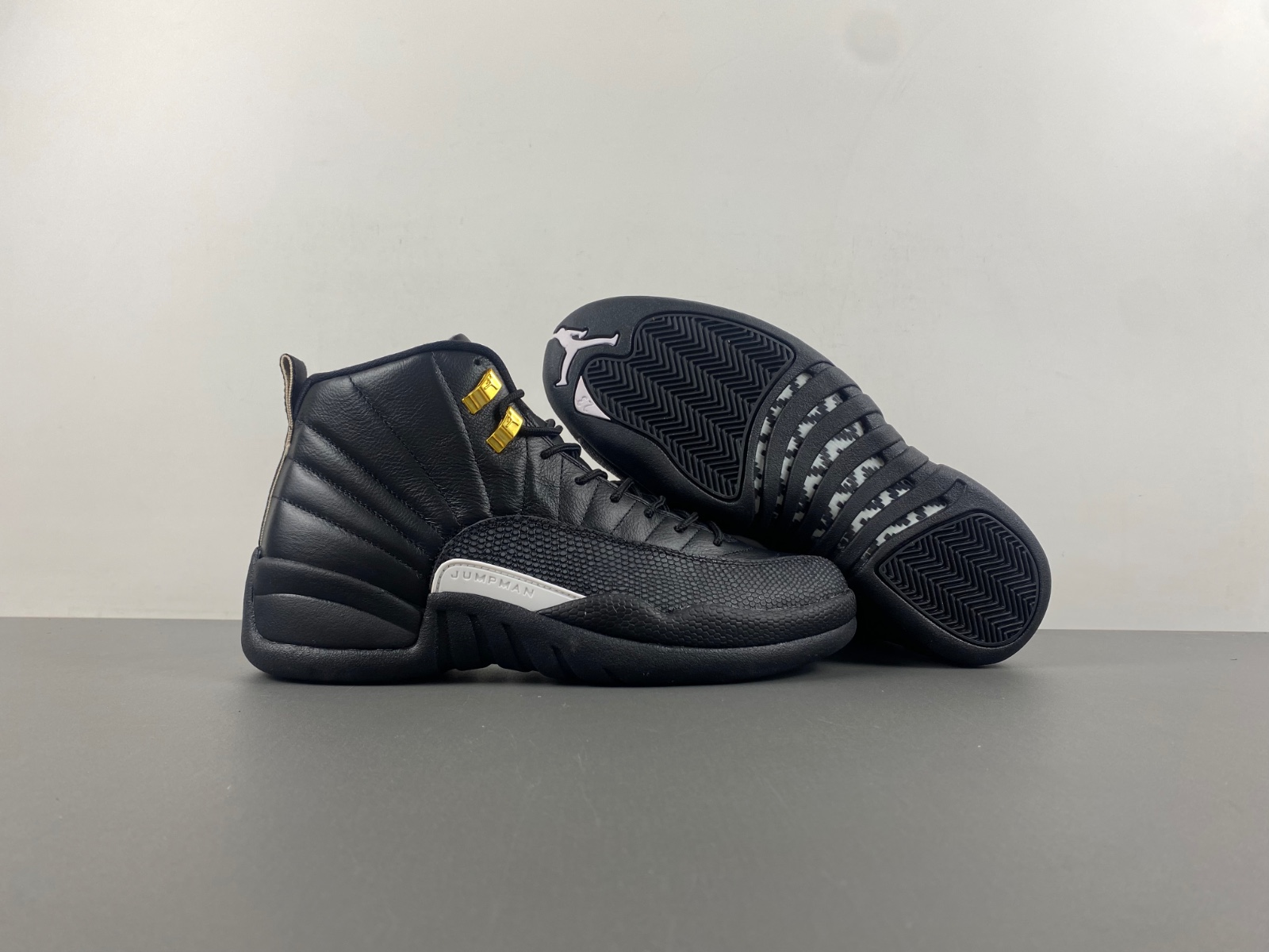 Air Jordan 12 “The Master”130690-013