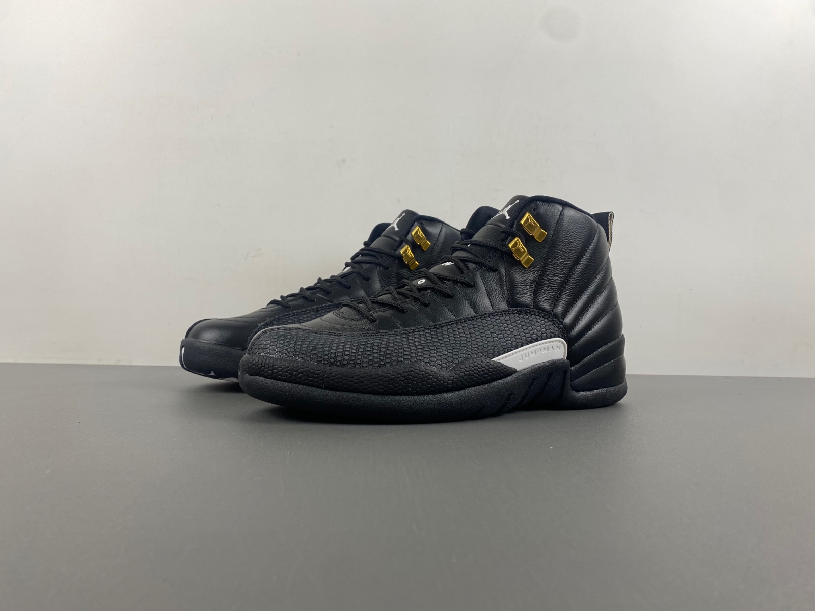 Air Jordan 12 “The Master”130690-013