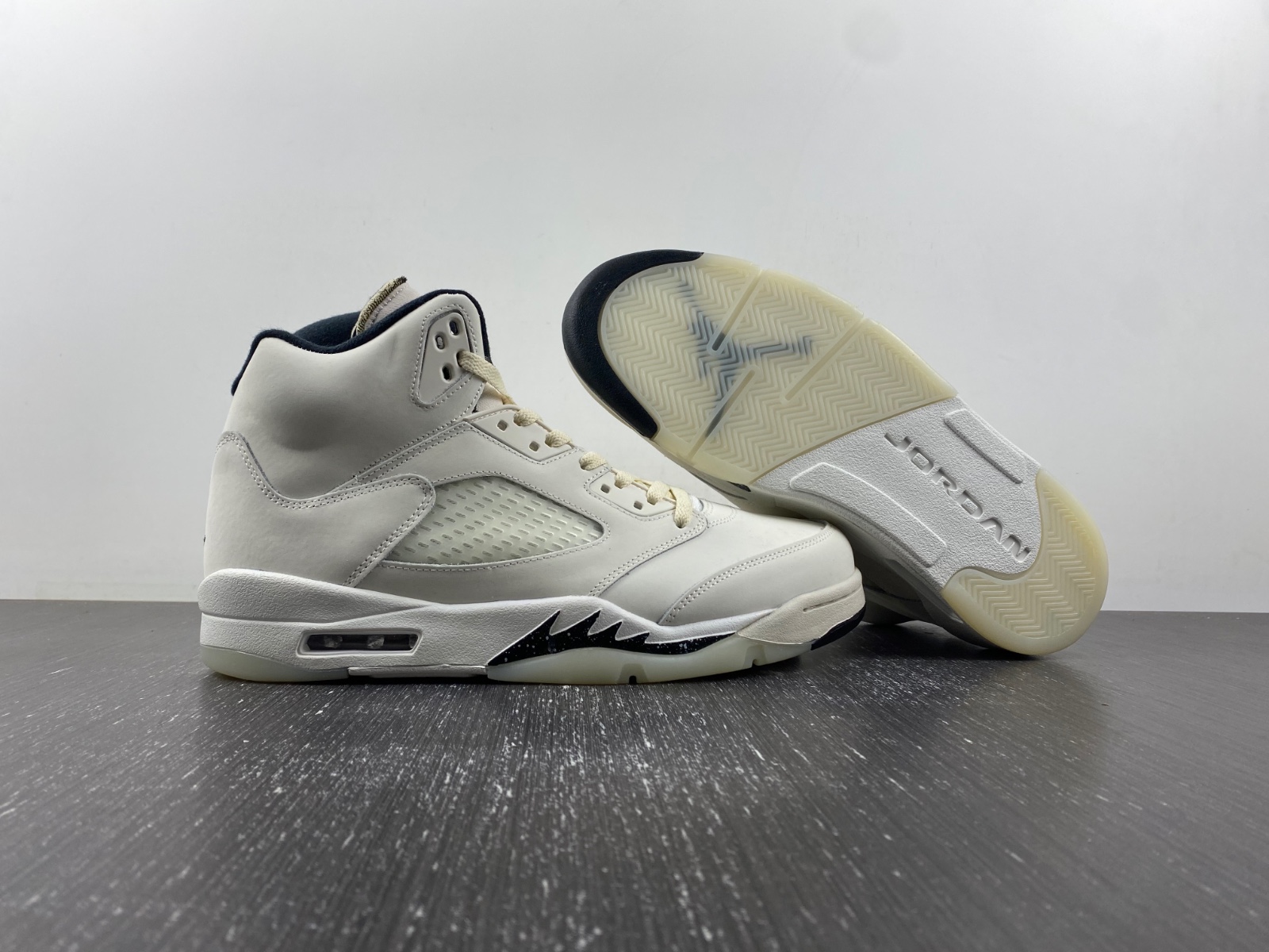 Air Jordan 5 SE “Sail”