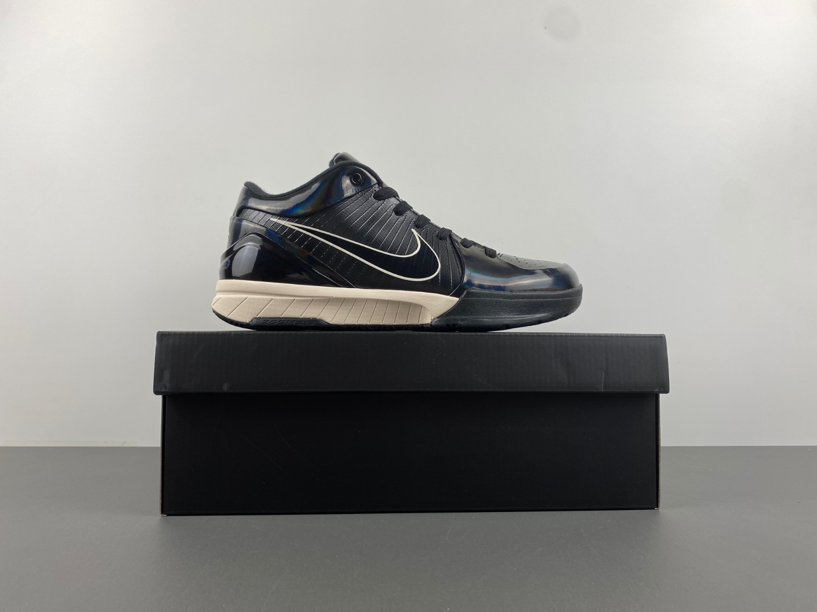 Nike Undefeated x Kobe 4 Protro Black Mamba CQ3869-001