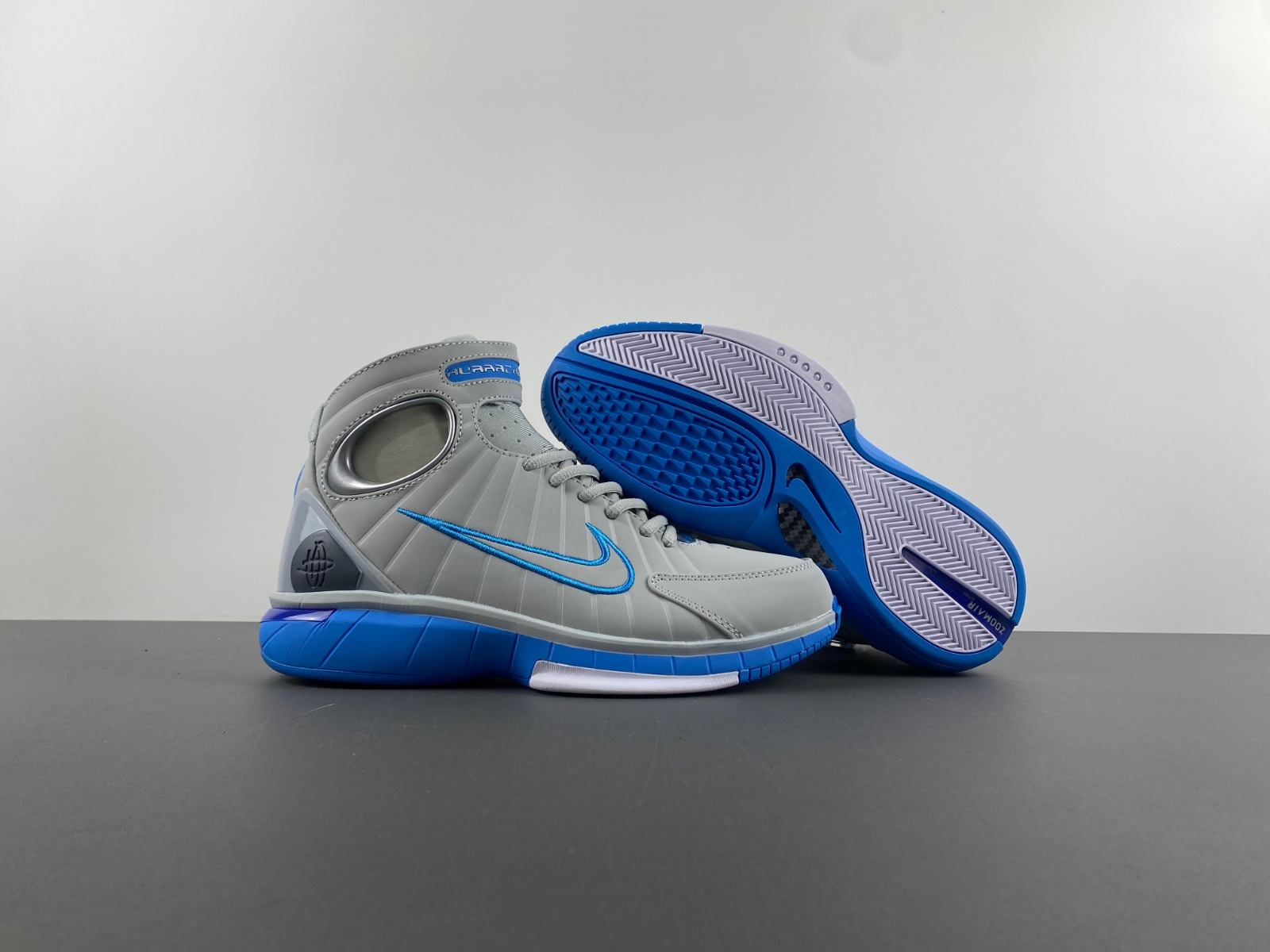 Nike Huarache 2K4 “MPLS” 308475-002