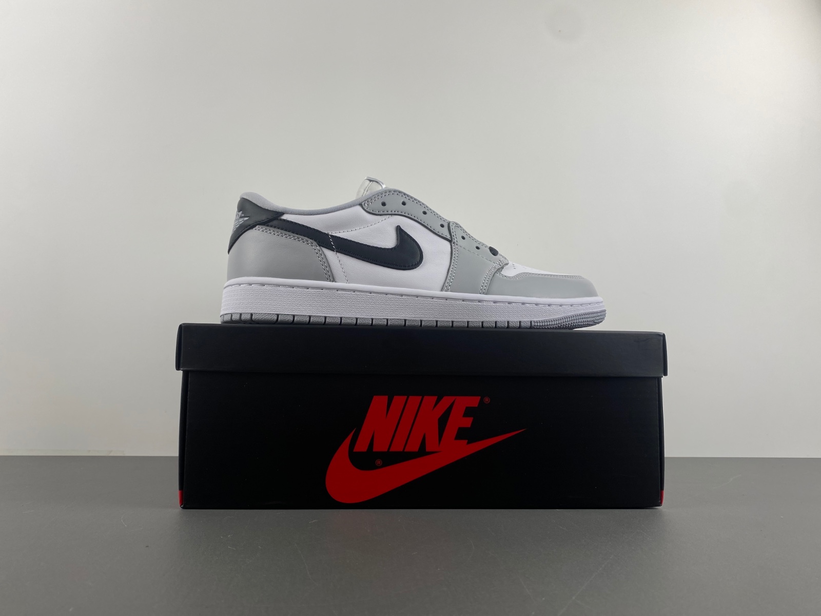 Air Jordan 1 Low OG “Barons” CZ0790-110