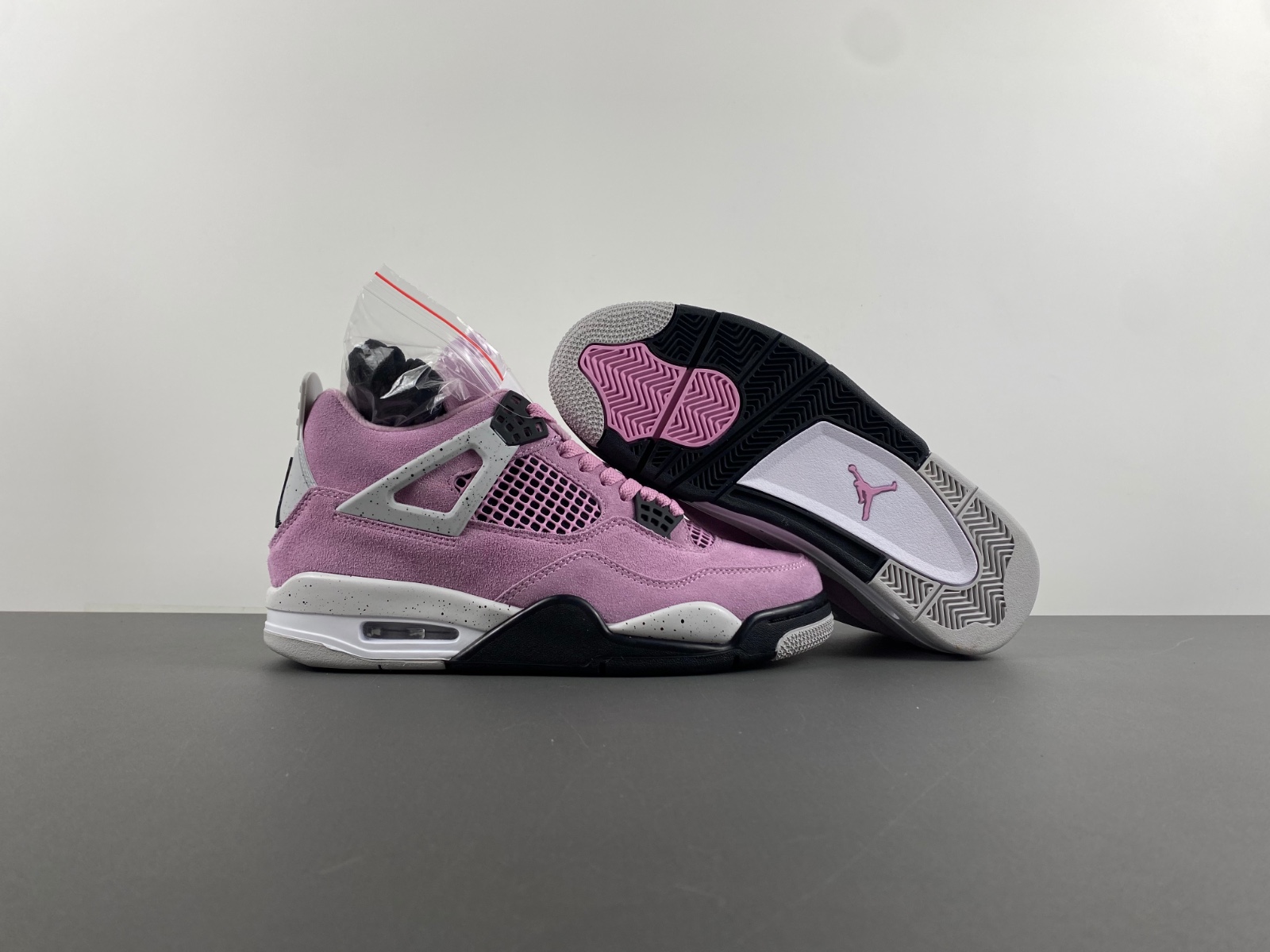 Air Jordan 4 WMNS “Orchid”AQ9129-501