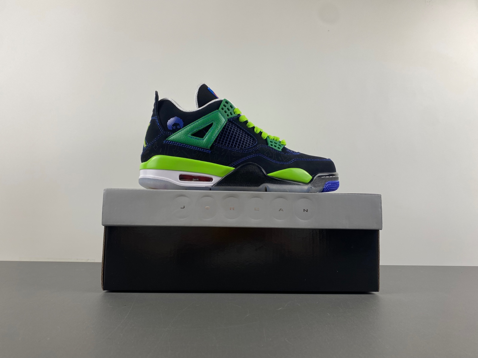 Nike Air Jordan 4 Retro DB doernbecher B 308497-015