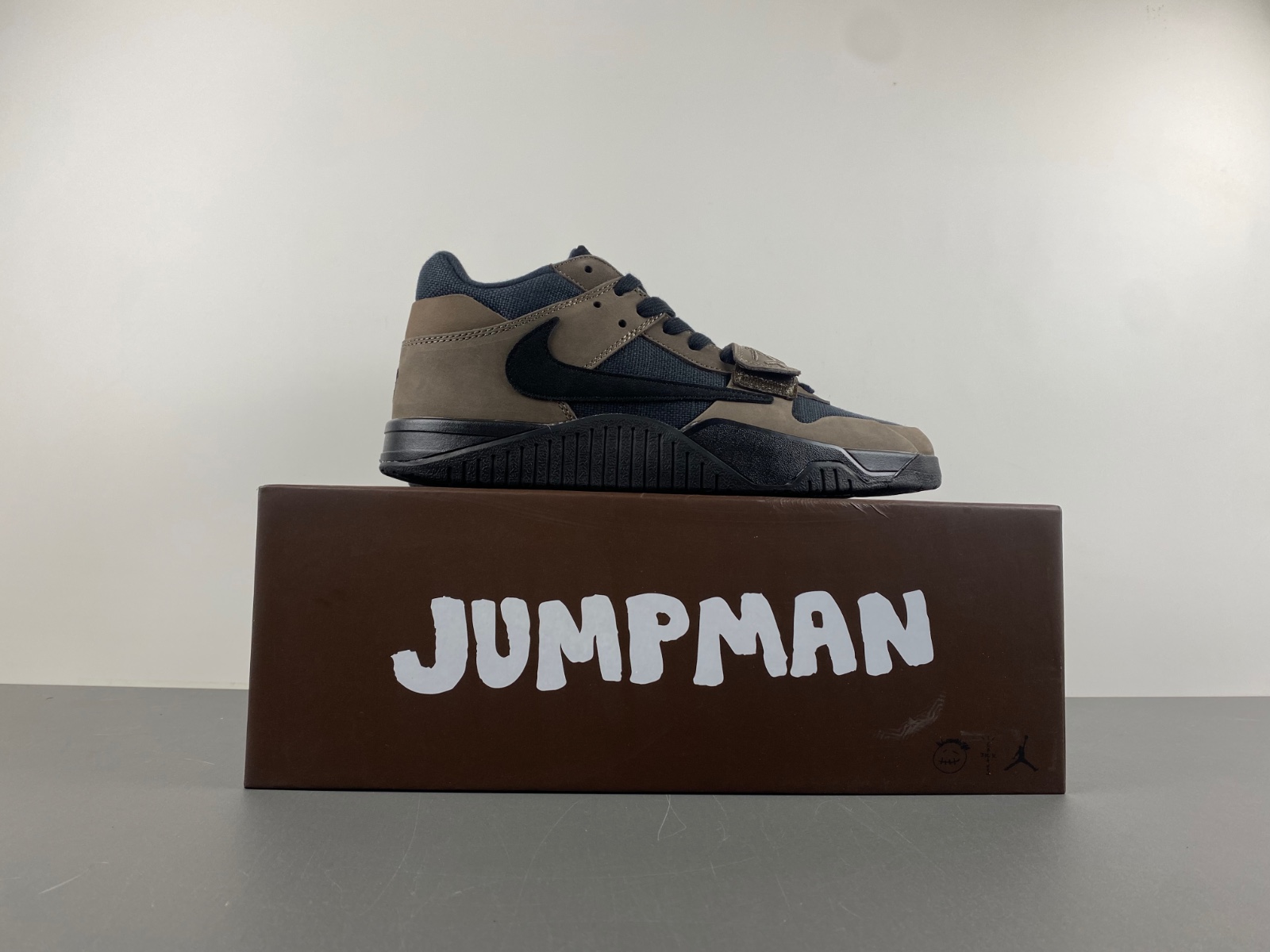 Travis Scott x Jordan Jumpman Jack TR “Dark Mocha” FZ8117-201