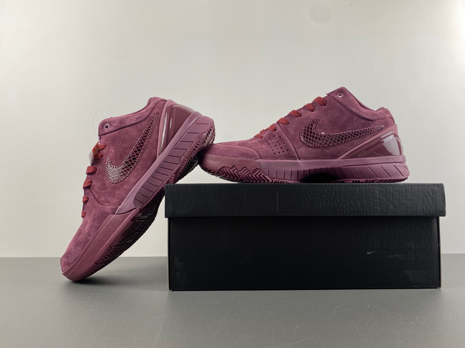 Nike Kobe 4 Protro "Vino"