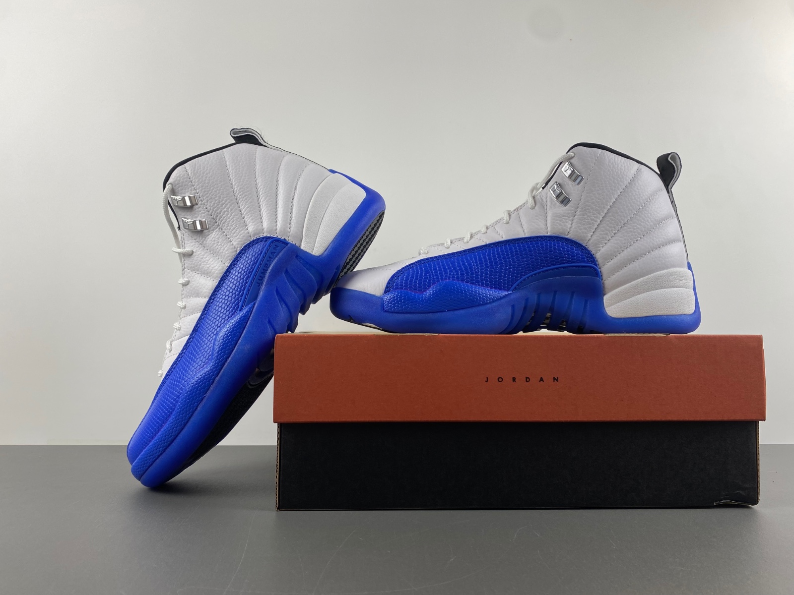 Air Jordan 12 “Blueberry” CT8013-140