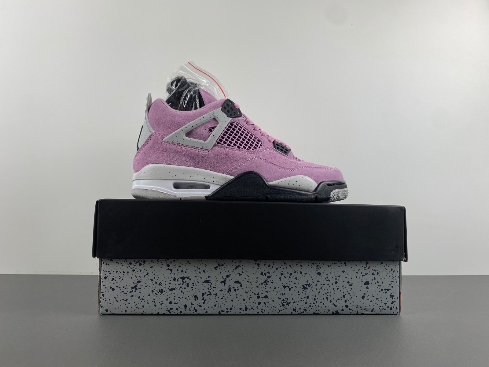 Air Jordan 4 WMNS “Orchid”AQ9129-501