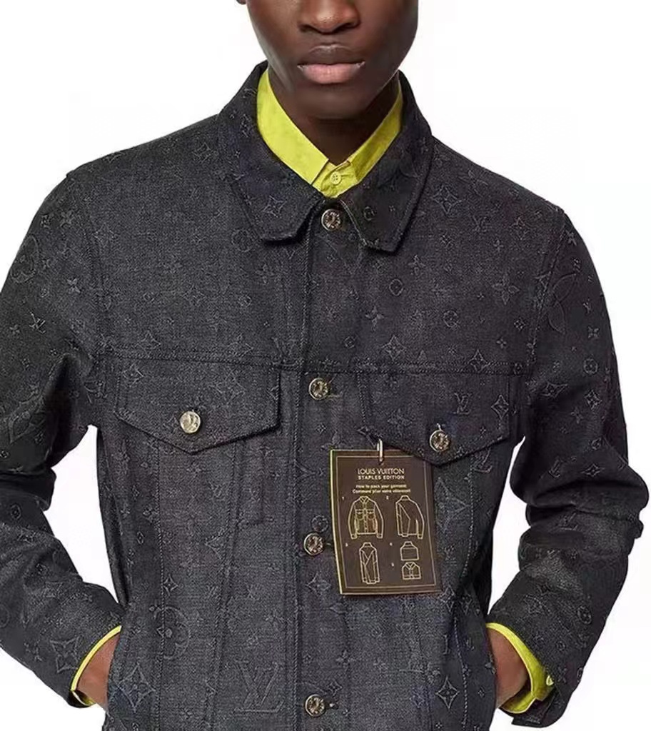 L-- three-dimensional presbyopic denim jacket