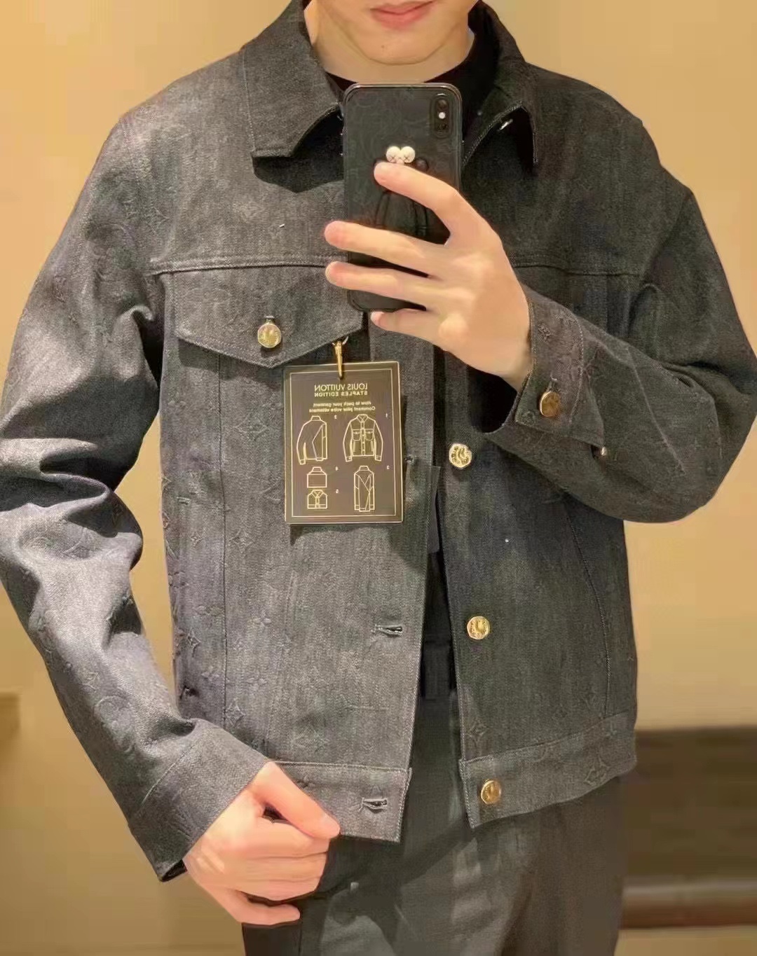 L-- three-dimensional presbyopic denim jacket