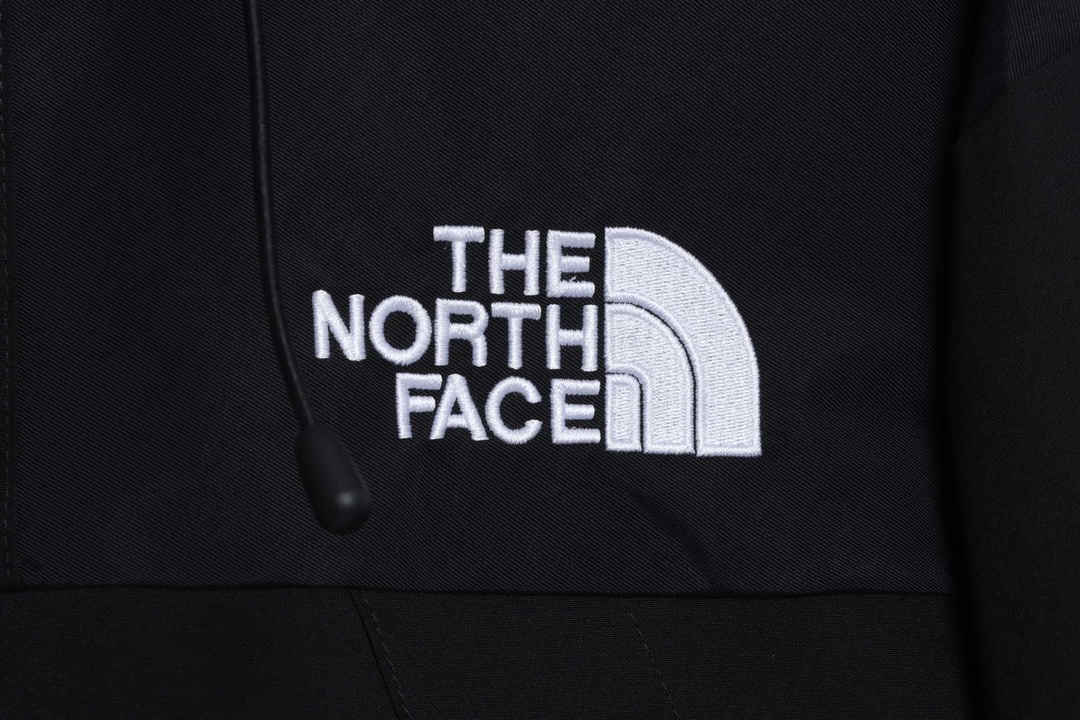 The North Face Contrast Color Stitching Jacket