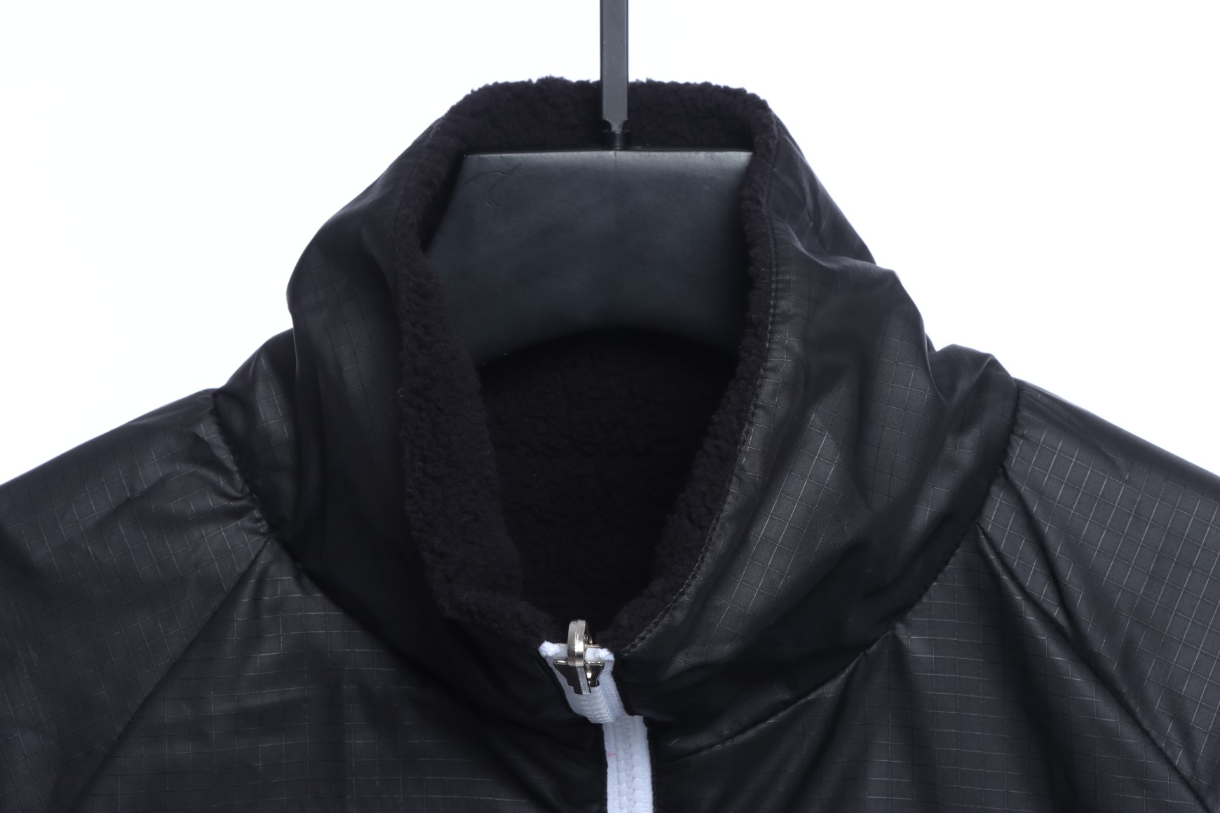 Nk Vertical Hook Reversible Sherpa Cashmere Jacket