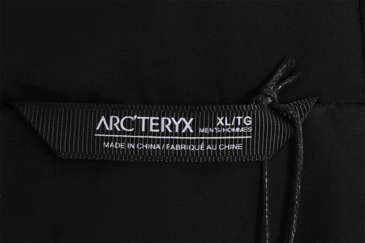 ARCTERYX  MACAI LT 22fw hard shell hooded windproof waterproof down cotton jacke