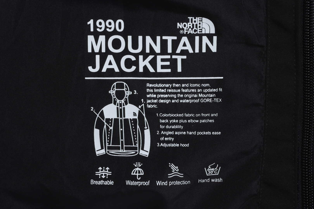 The North Face Contrast Color Stitching Jacket