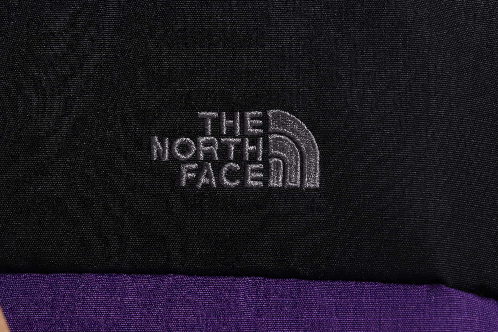 The North Face Splicing Contrast Color Large Pocket Functional Down Jacket