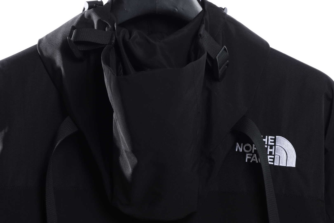 The North Face Contrast Color Stitching Jacket