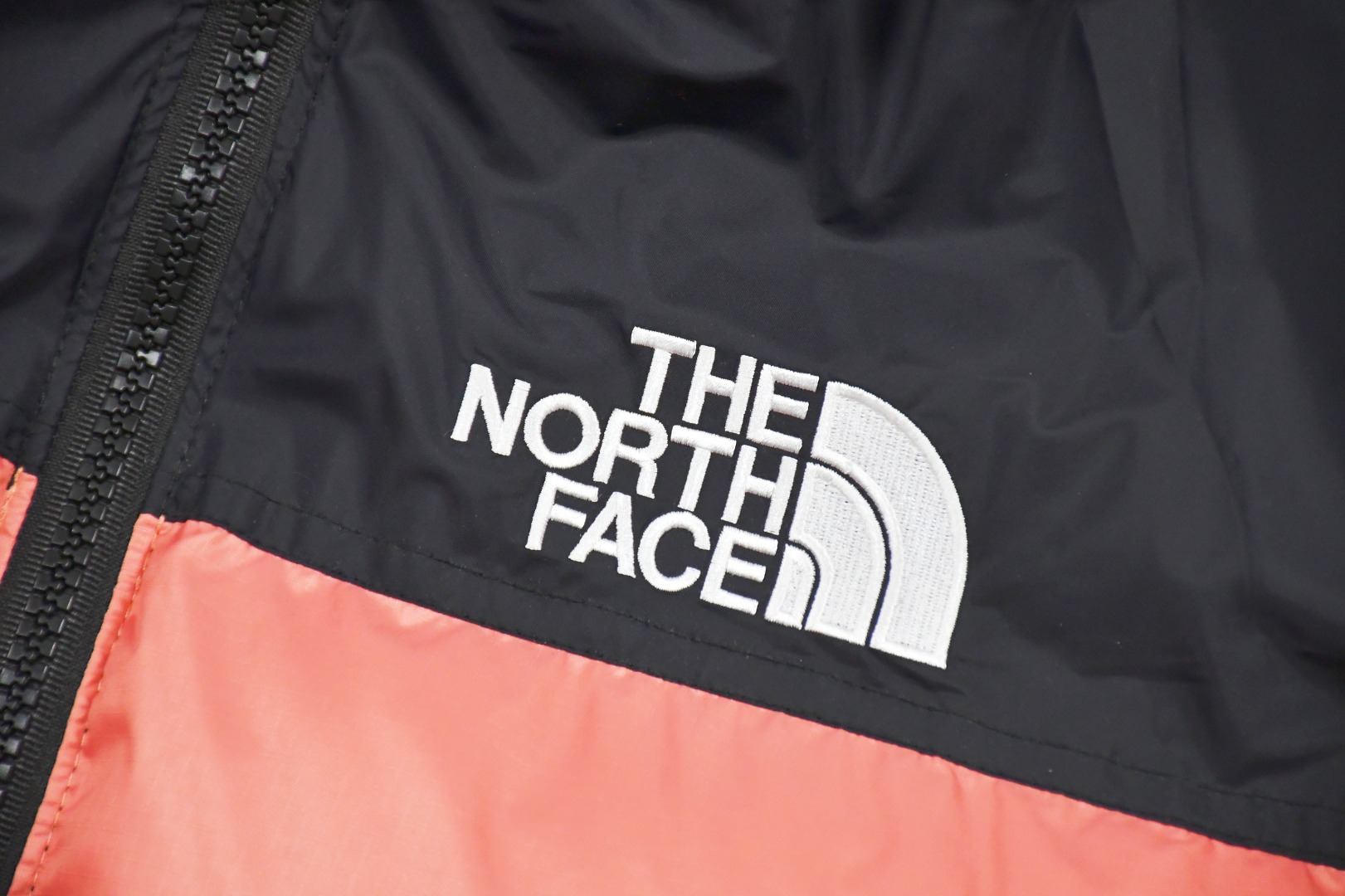 The North Face TNF  1996 Down Jacket Nuptse