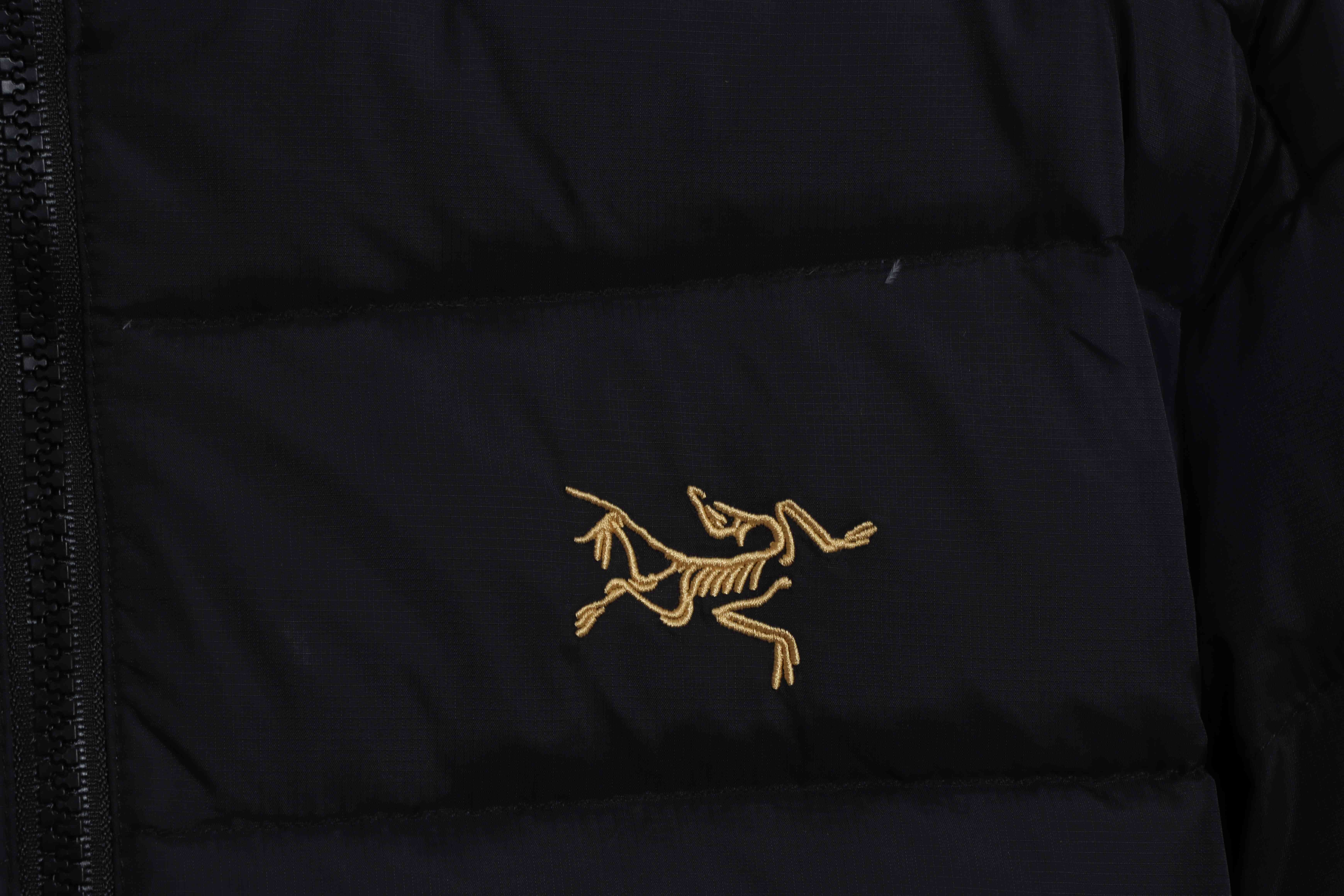 Arct3ryx Th0orium Black Gold Embroidered Logo Down Jacket