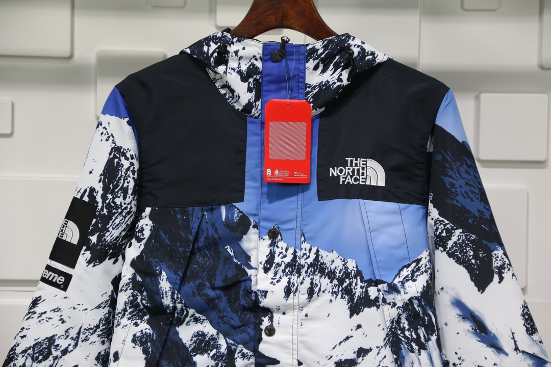 Suprem3 The North Face Mountain Parka Blue/White