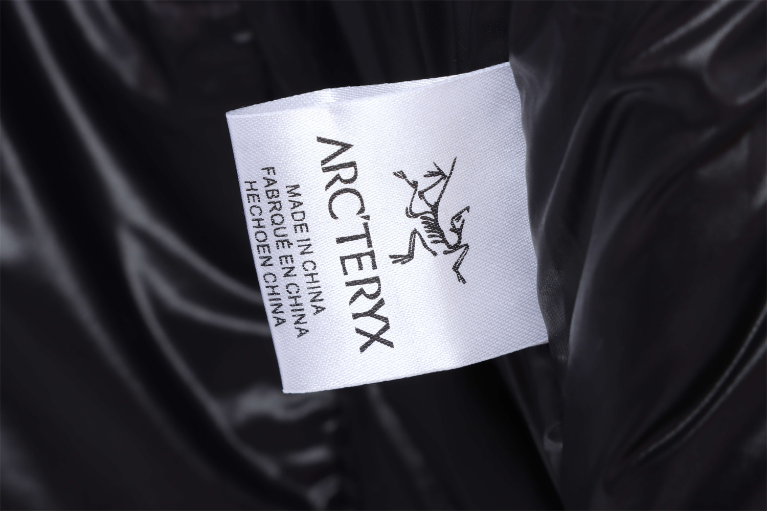 ARCTERYX  MACAI LT 22fw hard shell hooded windproof waterproof down cotton jacke