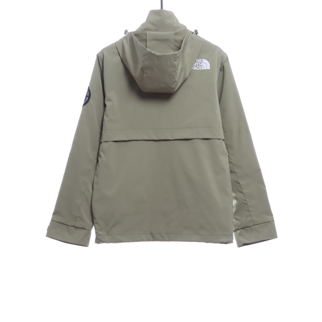 The North Face Sleeve Logo Embroidered Tech Jacket