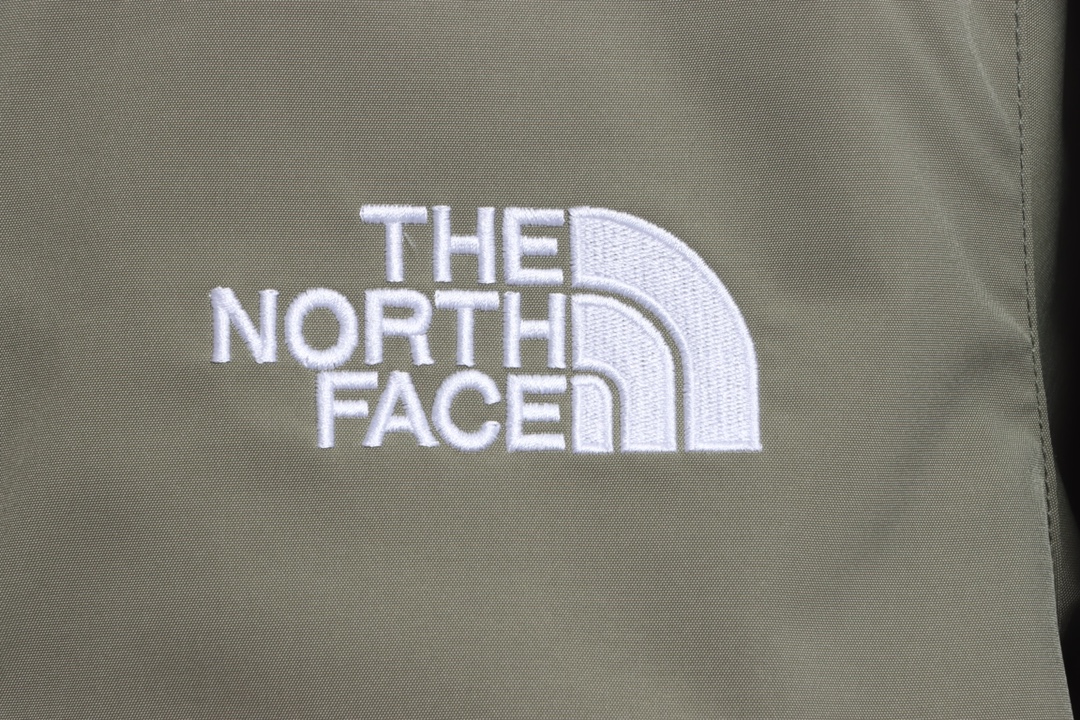 The North Face Sleeve Logo Embroidered Tech Jacket