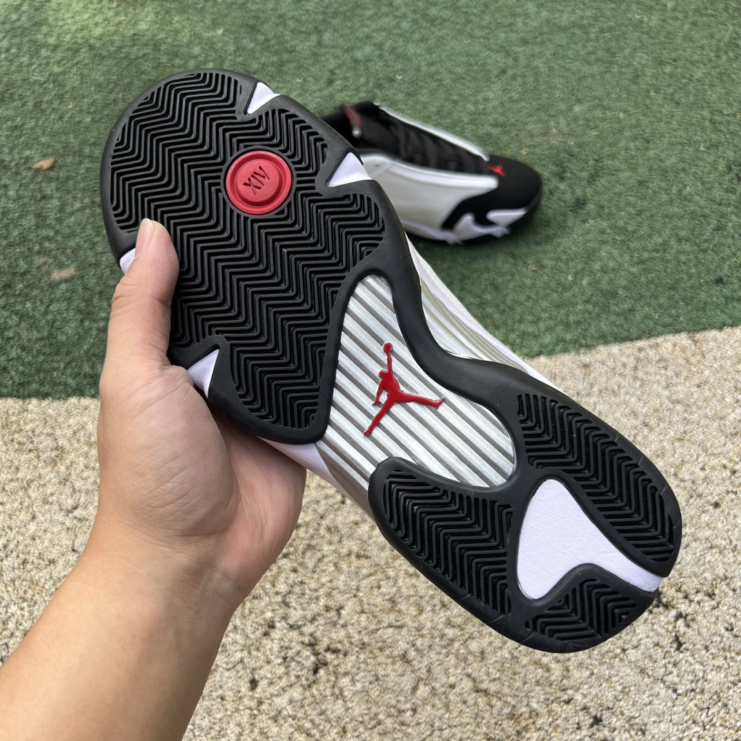 Jordan 14 Jordan 14 Retro Black Toe (2024)