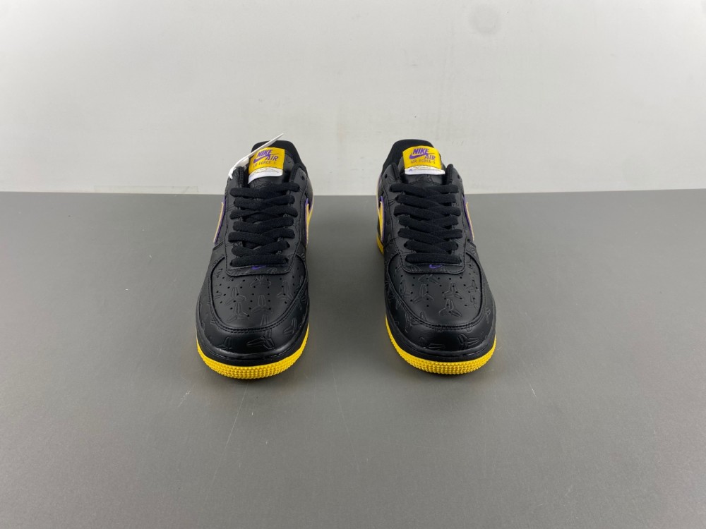 Kobe Bryant x Nike Air Force 1 Low HV5122-001