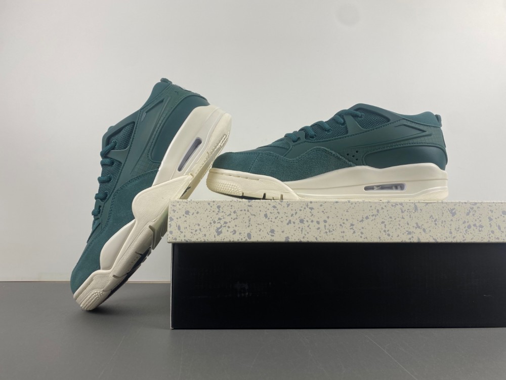 Air Jordan 4 RM  Oxidized Green RM FQ7940-300