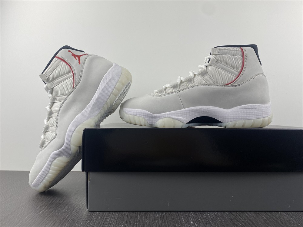 Air Jordan 11 “Platinum Tint”378037-016