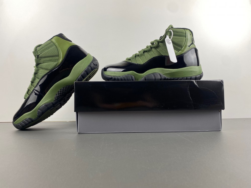 Air Jordan 11 CT8012-300