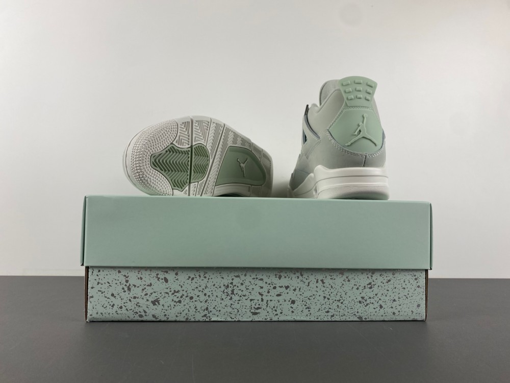 Air Jordan 4 “Seafoam”HV0823-003