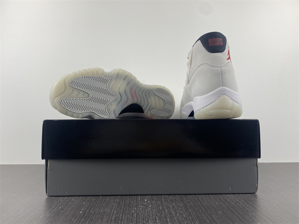 Air Jordan 11 “Platinum Tint”378037-016