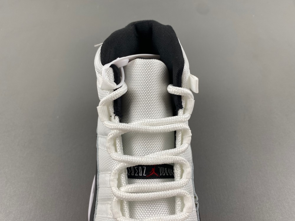 Air Jordan 11 CT8012-106