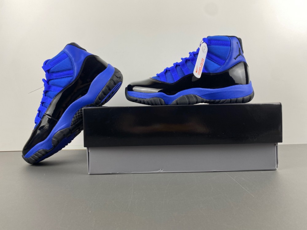 Air Jordan 11 CT8012-400