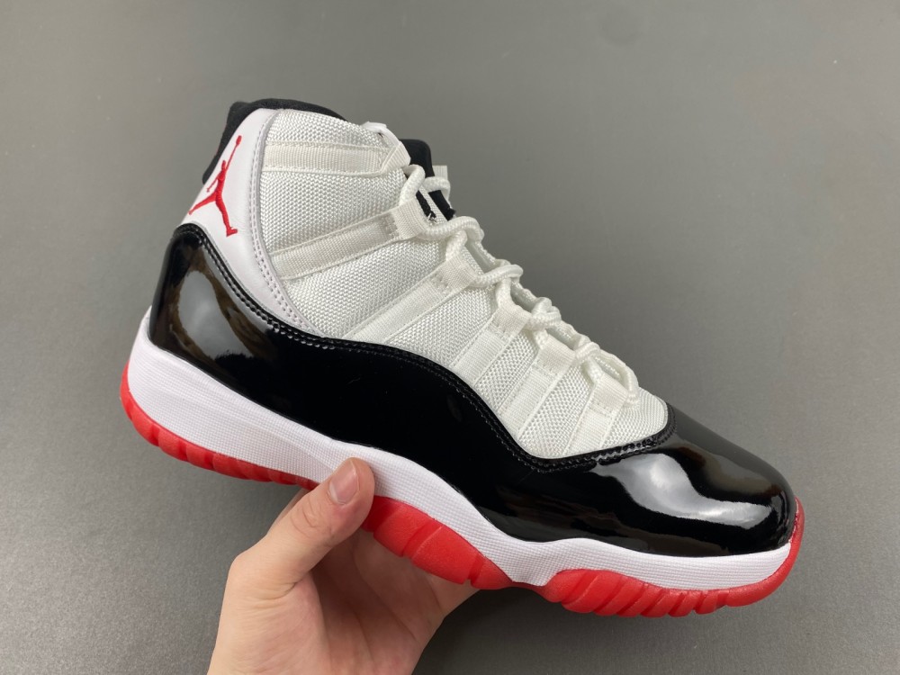 Air Jordan 11 CT8012-106