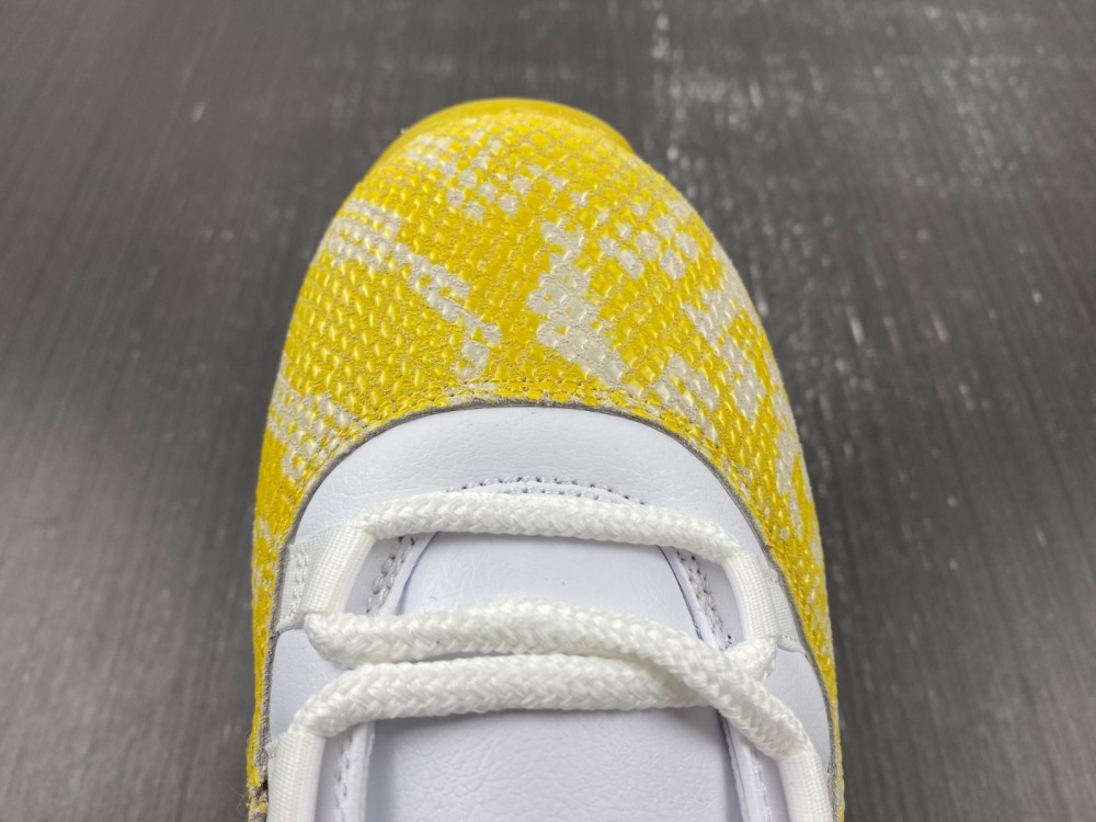 Air Jordan 11 Low WMNS “Yellow Snakeskin”AH7860-107